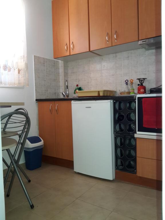 Rodon Apartments Tsoukaládhes 外观 照片